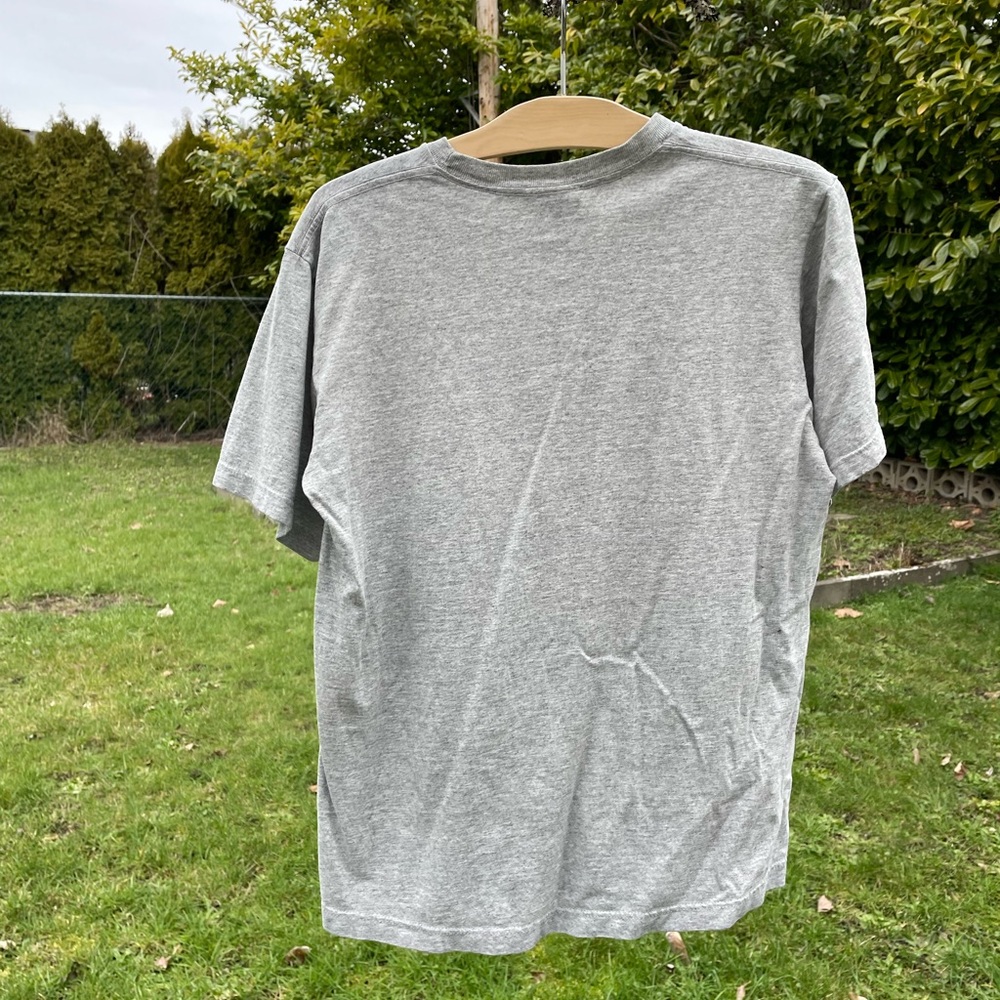 Vintage Nike Tee Shirt - Picture 3 of 3